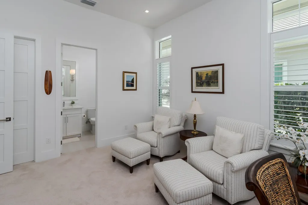 3287 Kumamoto Lane Naples FL 34114