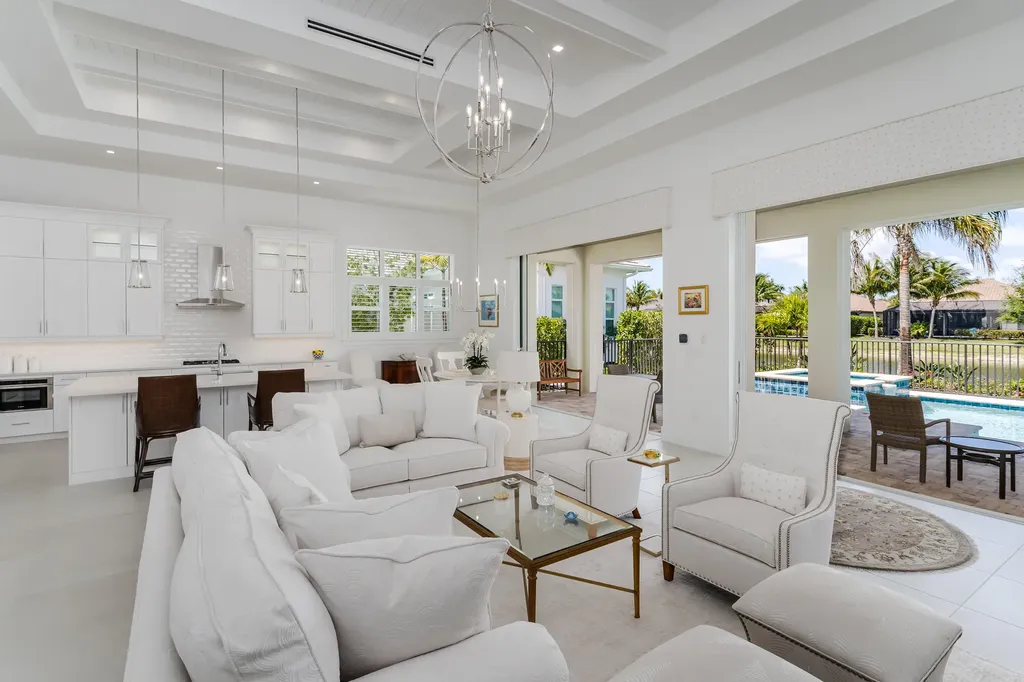 3287 Kumamoto Lane Naples FL 34114