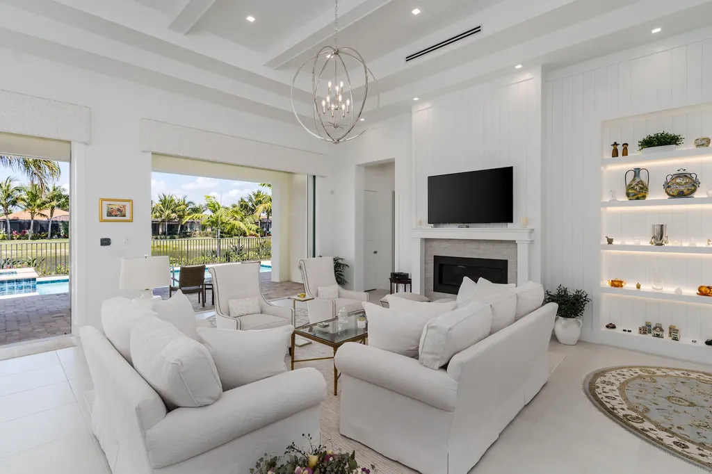 3287 Kumamoto Lane Naples FL 34114