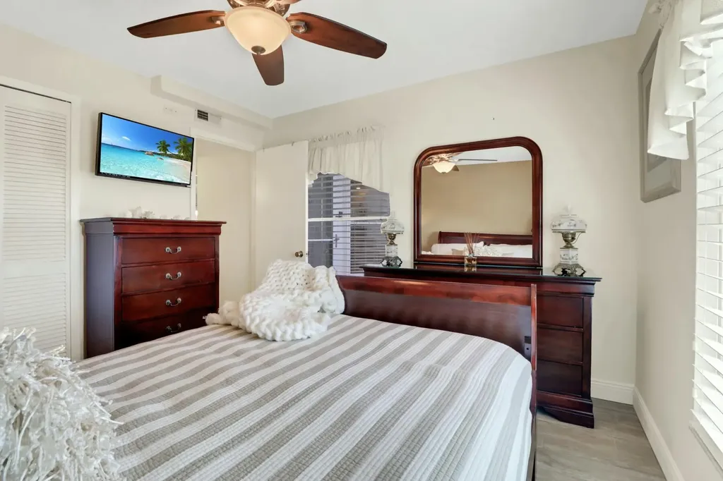 200 Stevens Landing Marco Island FL 34145