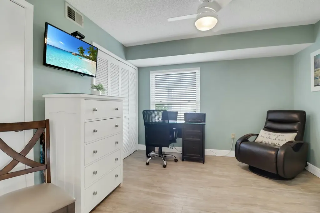 200 Stevens Landing Marco Island FL 34145