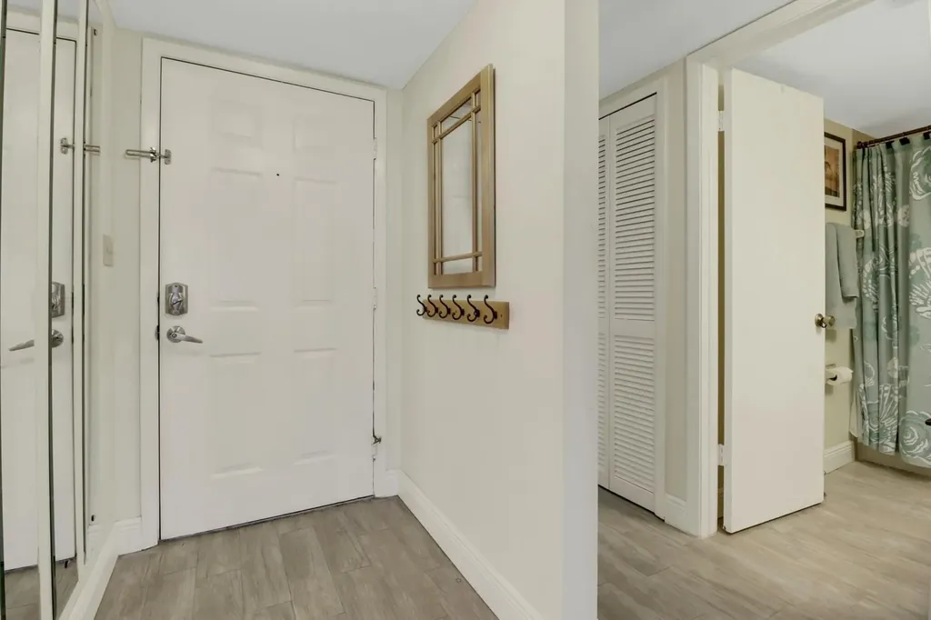 200 Stevens Landing Marco Island FL 34145