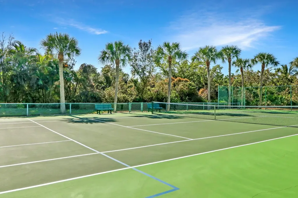 200 Stevens Landing Marco Island FL 34145