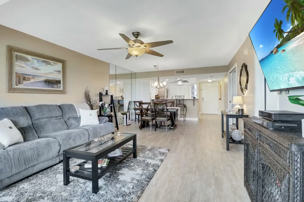 200 Stevens Landing Marco Island FL 34145