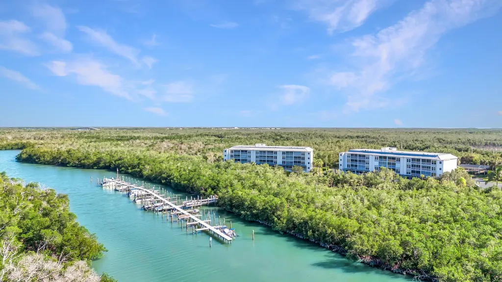 200 Stevens Landing Marco Island FL 34145