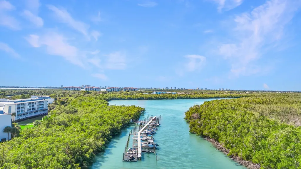 200 Stevens Landing Marco Island FL 34145