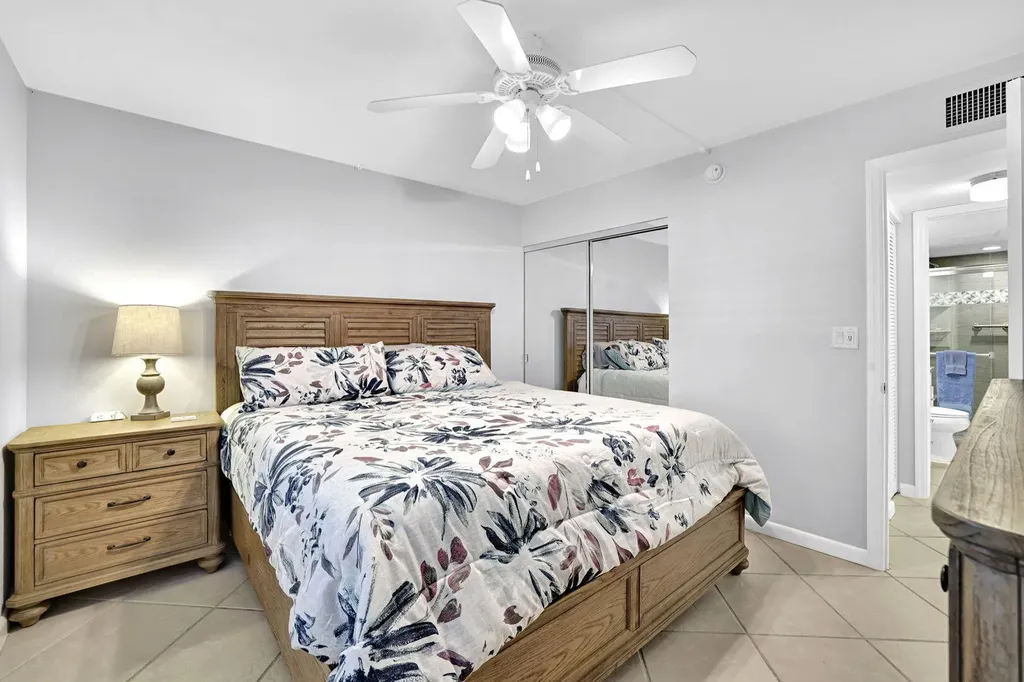 1085 Bald Eagle Drive Marco Island FL 34145