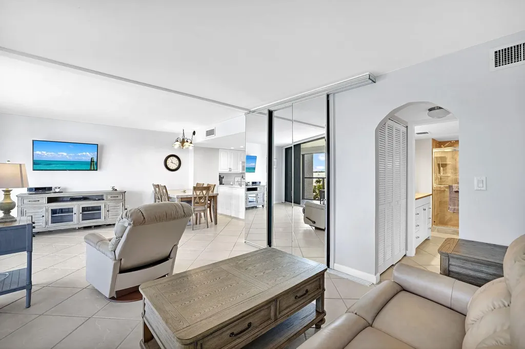 1085 Bald Eagle Drive Marco Island FL 34145