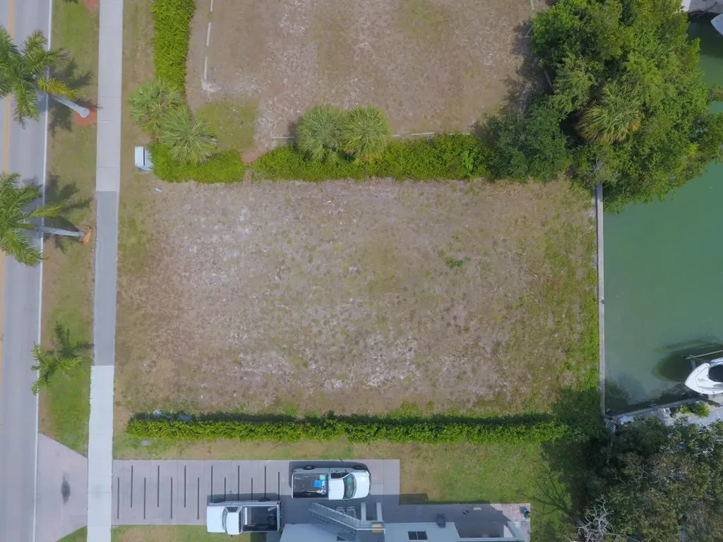 147 Capri Boulevard Naples FL 34113