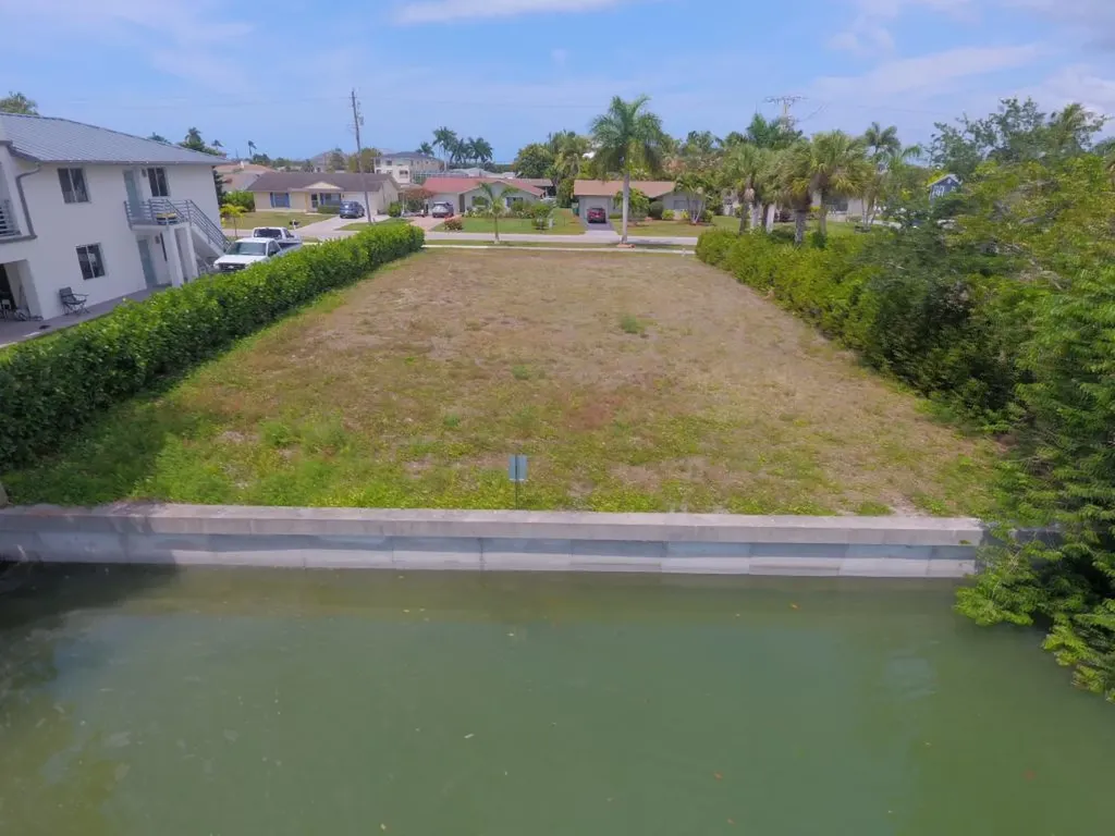 147 Capri Boulevard Naples FL 34113