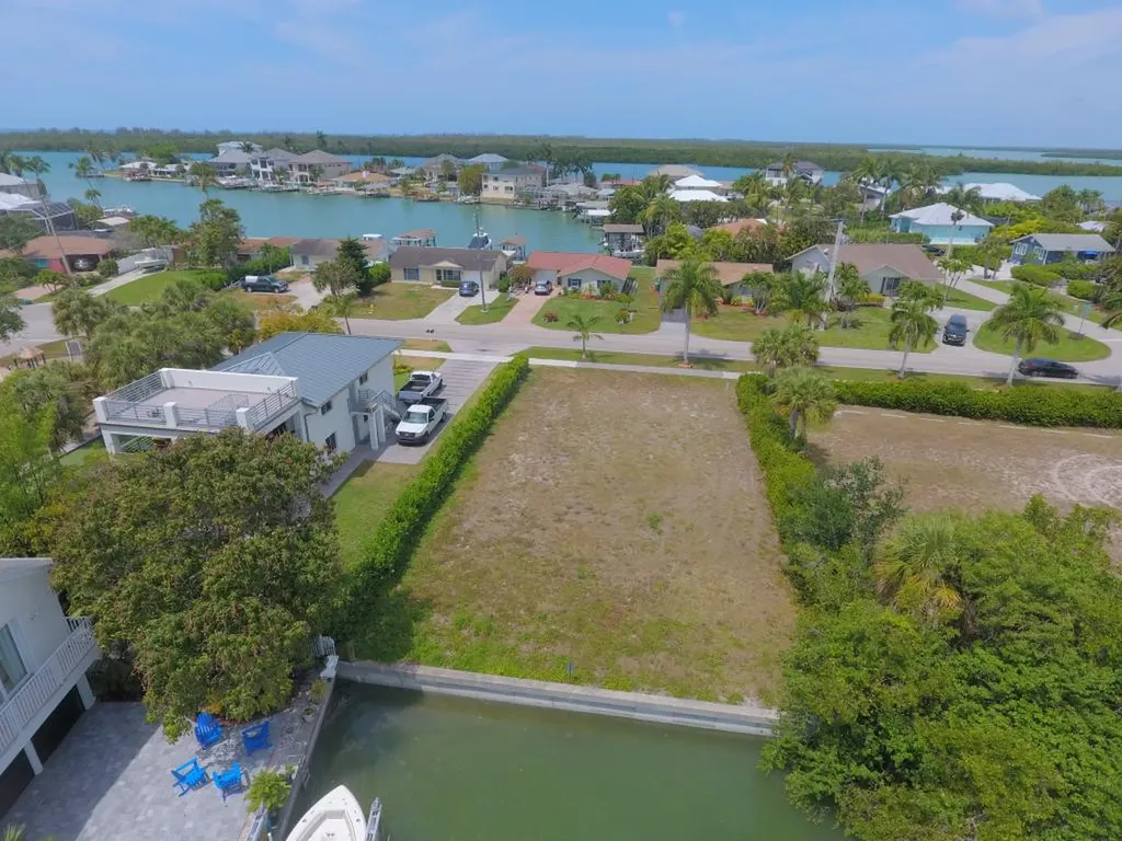 147 Capri Boulevard Naples FL 34113