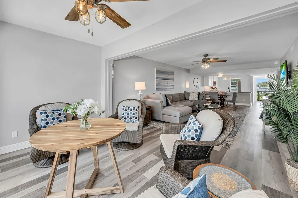 4200 Belair Lane Naples FL 34103