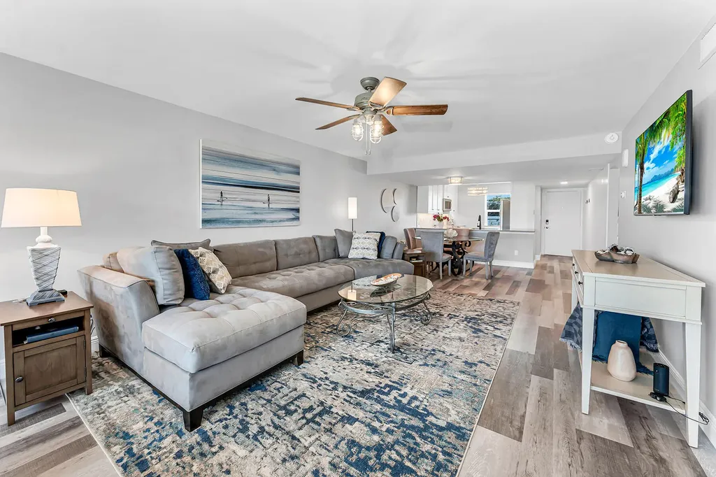 4200 Belair Lane Naples FL 34103