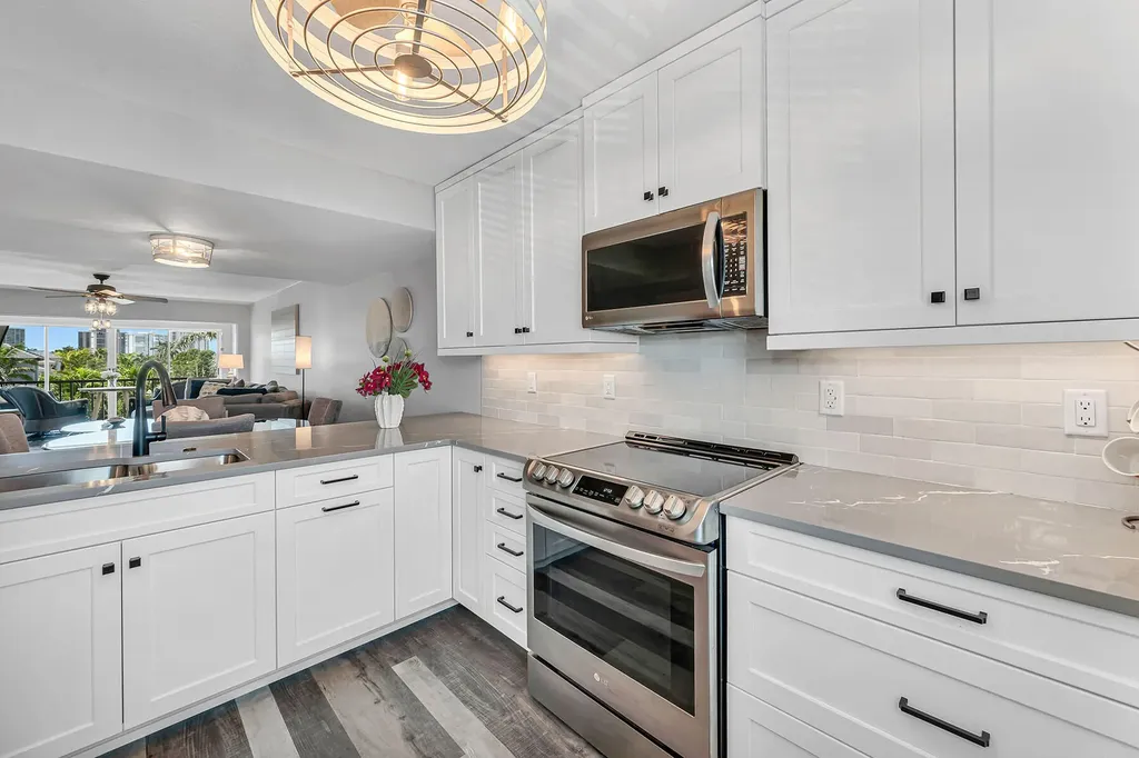 4200 Belair Lane Naples FL 34103