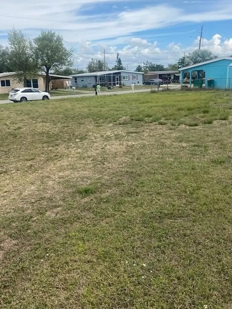 21427 Gladis Avenue Port Charlotte FL 33953