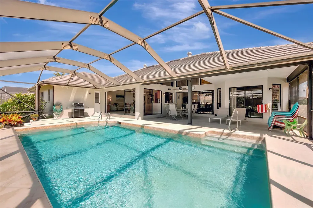 1539 Buccaneer Court Marco Island FL 34145