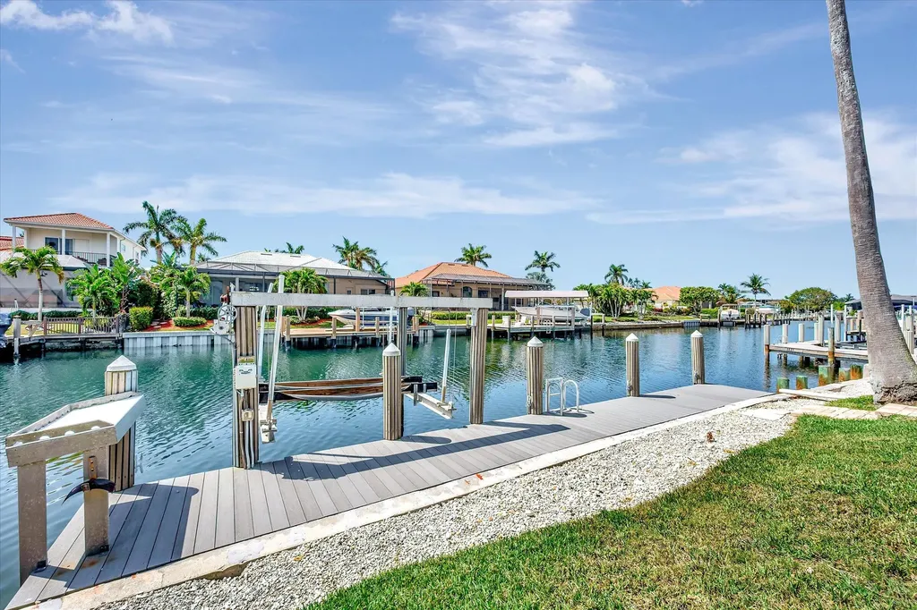 1539 Buccaneer Court Marco Island FL 34145