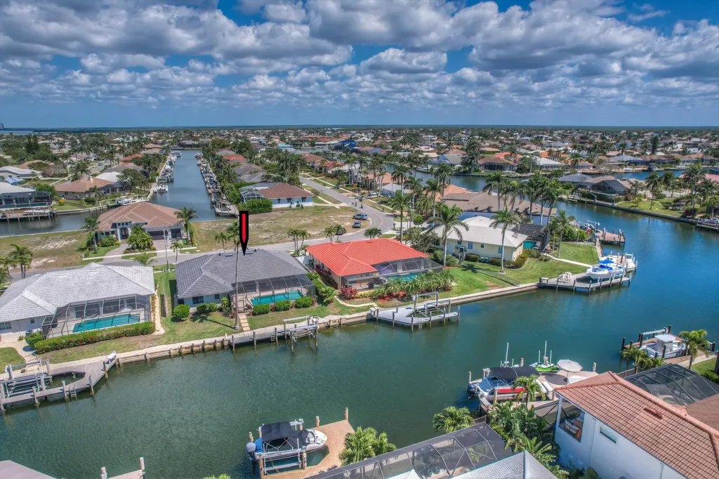 1539 Buccaneer Court Marco Island FL 34145