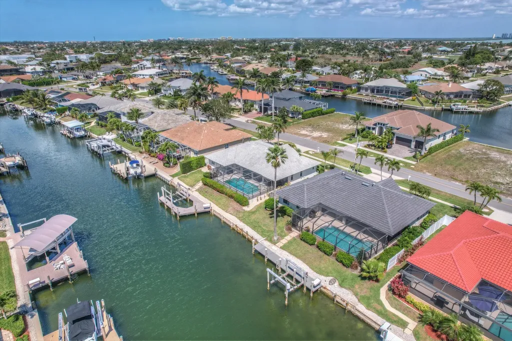 1539 Buccaneer Court Marco Island FL 34145