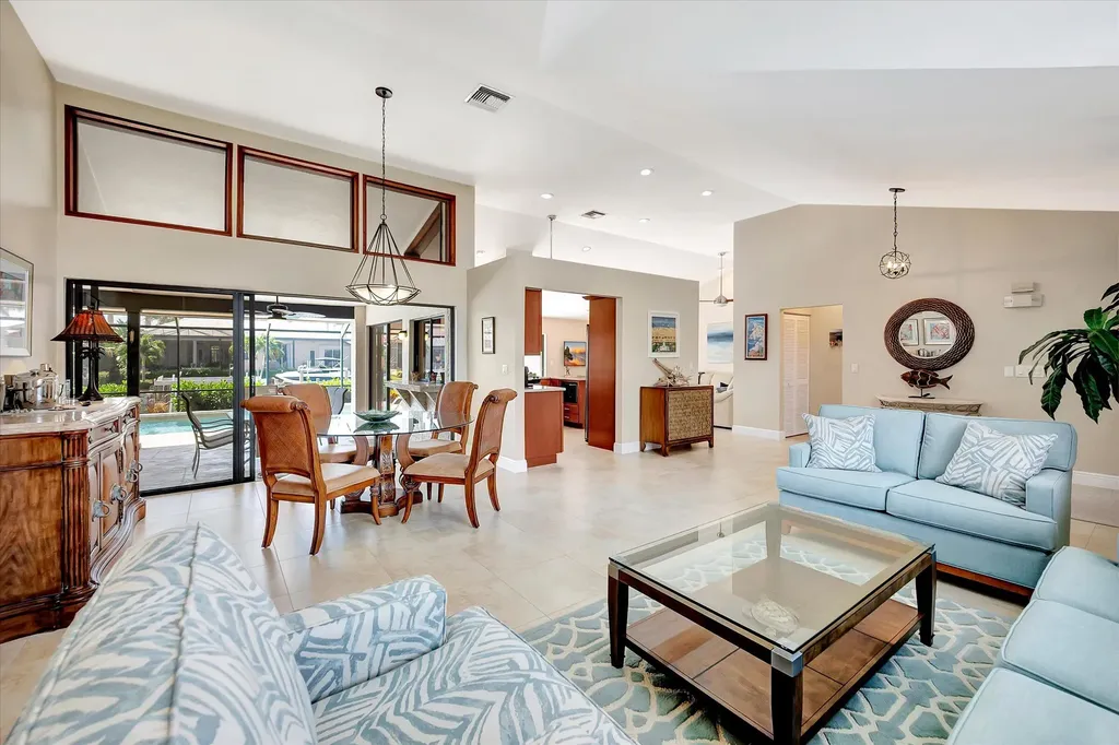 1539 Buccaneer Court Marco Island FL 34145