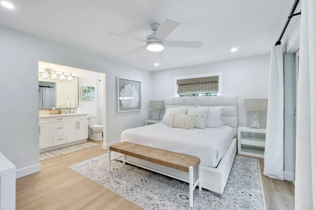 139 Trinidad Street Naples FL 34113