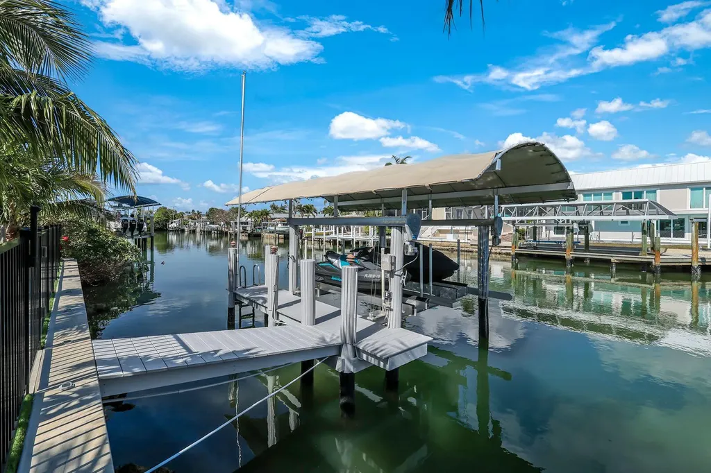 139 Trinidad Street Naples FL 34113