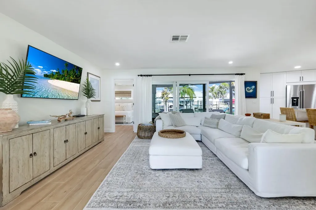 139 Trinidad Street Naples FL 34113