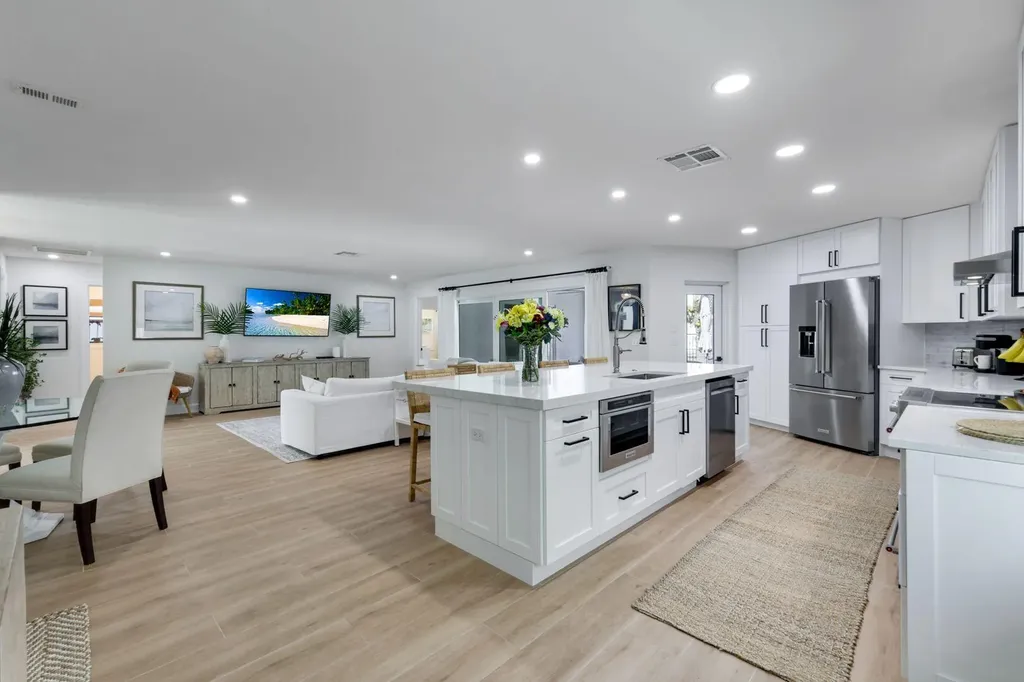 139 Trinidad Street Naples FL 34113