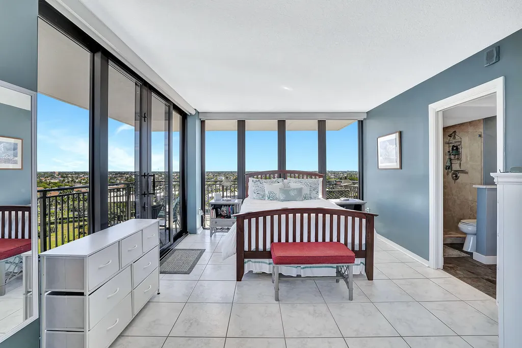 180 Seaview Court Marco Island FL 34145