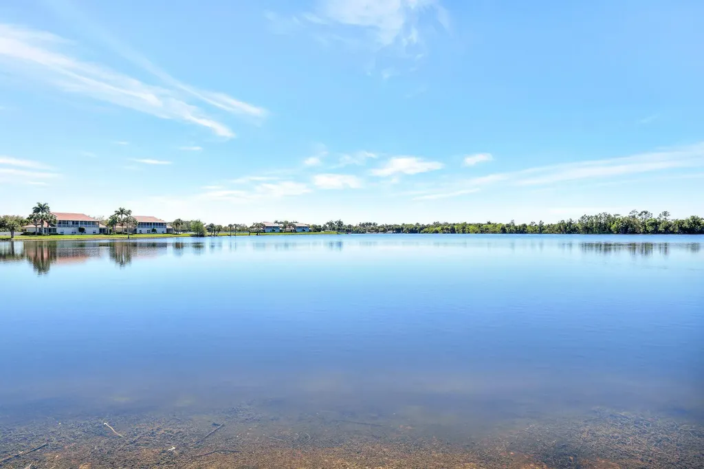 25061 Peacock Lane Naples FL 34114