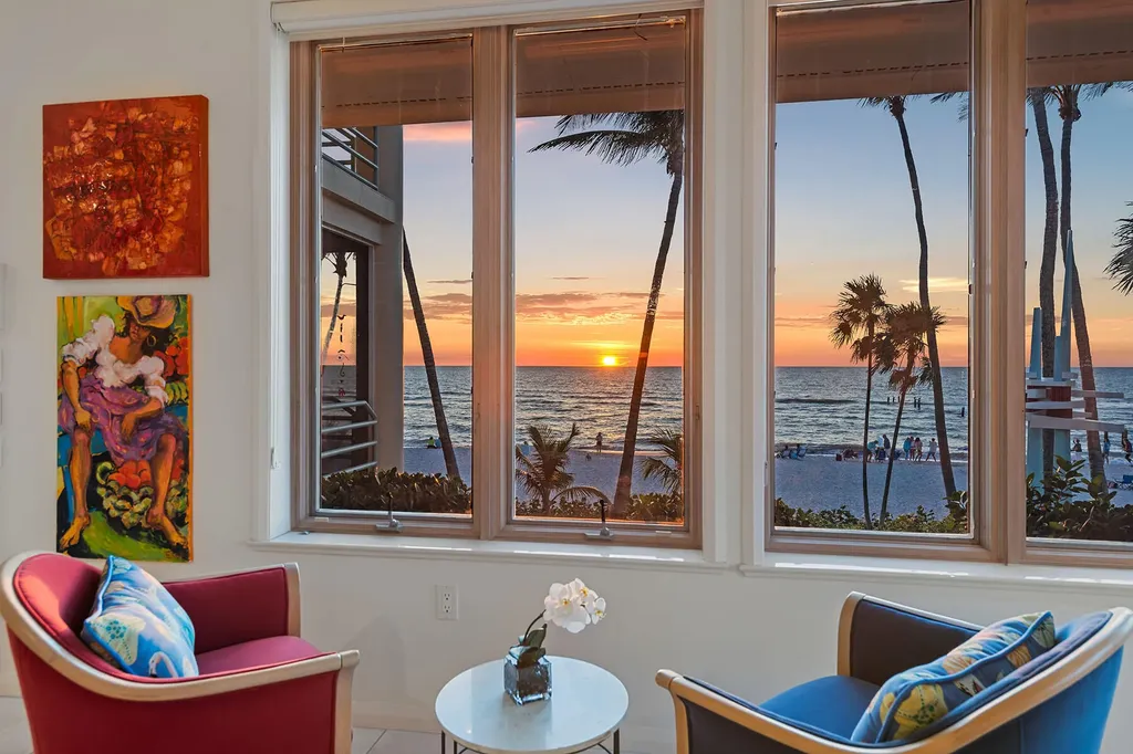 30 3rd Avenue S Naples FL 34102