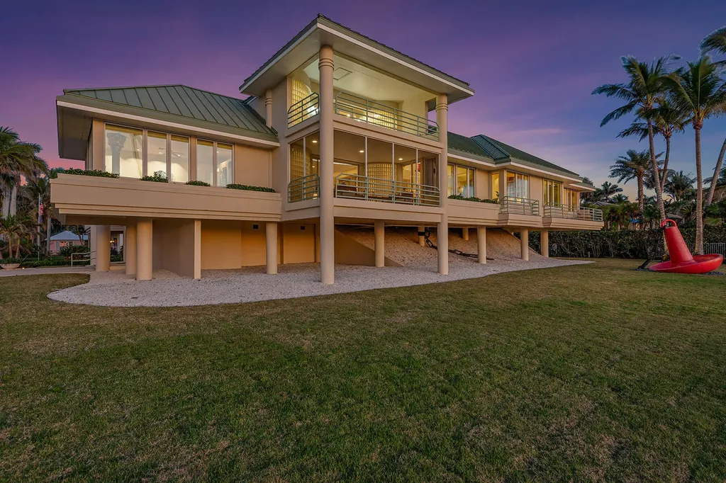 30 3rd Avenue S Naples FL 34102