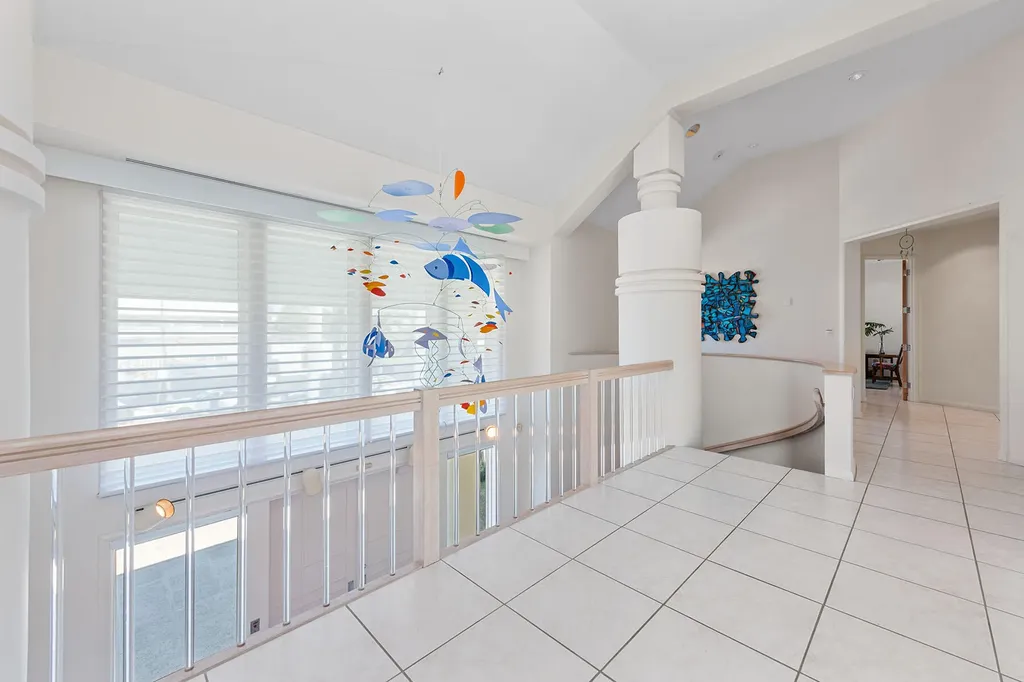 30 3rd Avenue S Naples FL 34102