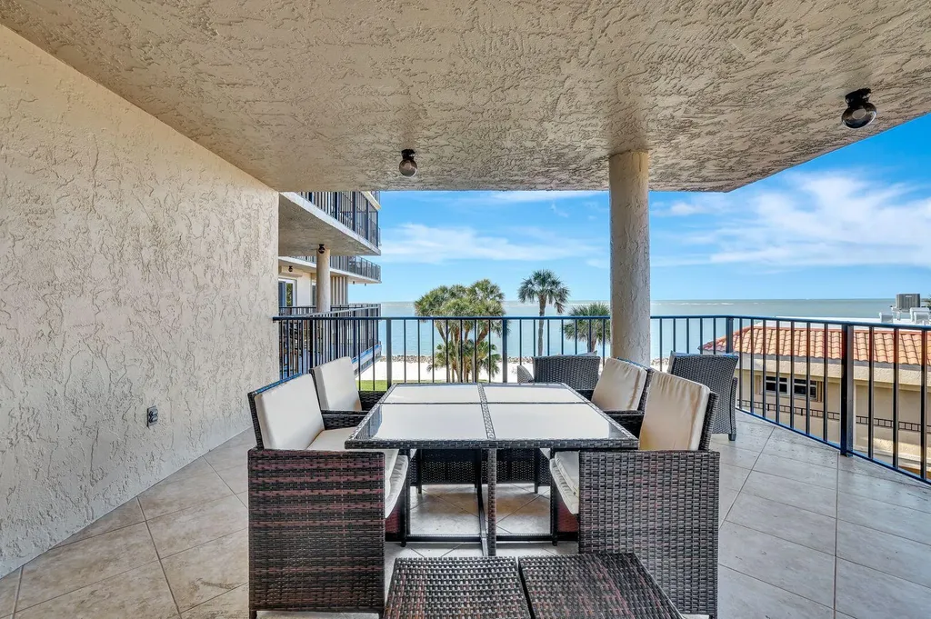 1090 S Collier Marco Island FL 34145