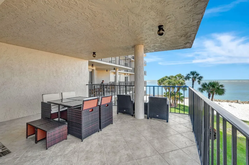 1090 S Collier Marco Island FL 34145