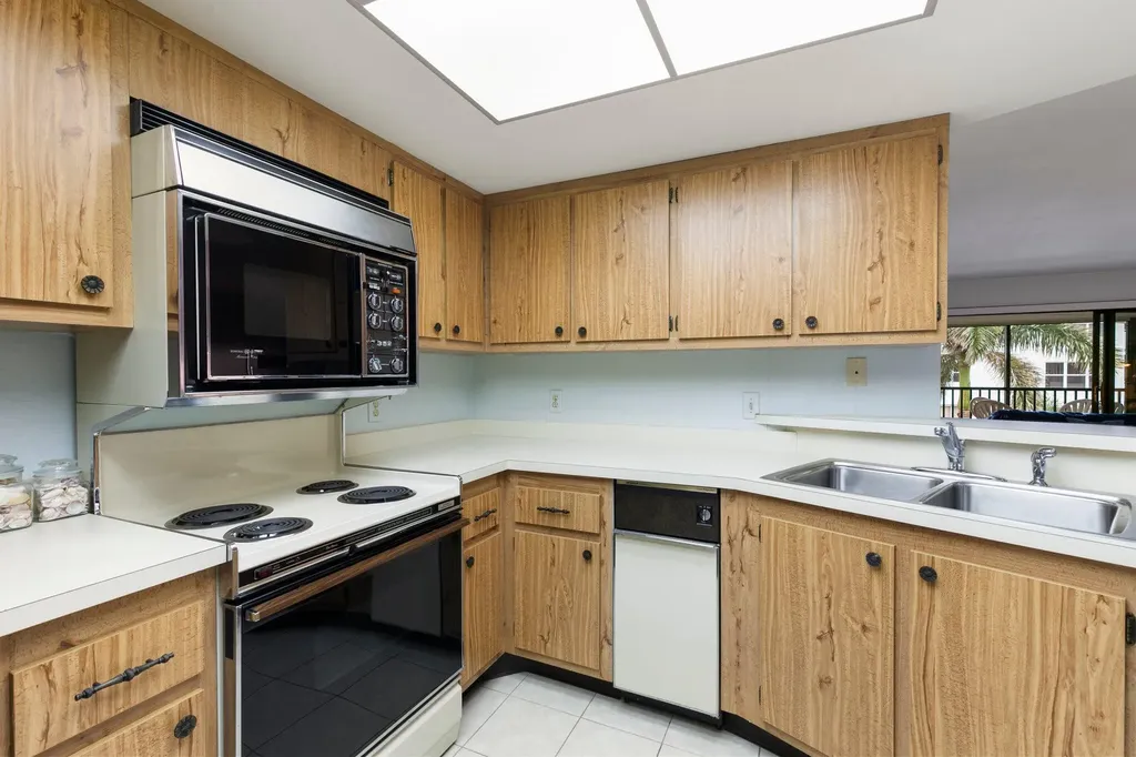 1051 Swallow Avenue Marco Island FL 34145