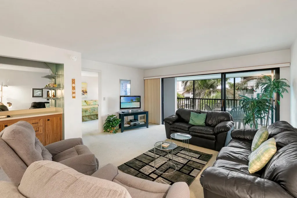 1051 Swallow Avenue Marco Island FL 34145