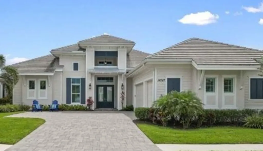 14254 Galley Court Naples FL 34114