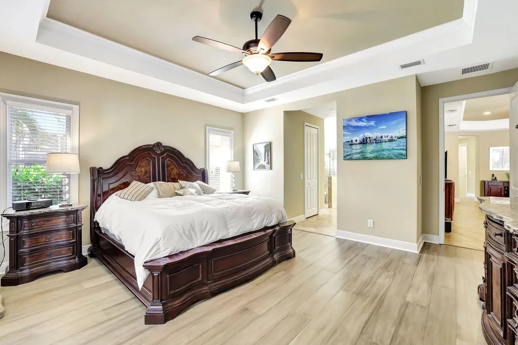 14531 Manchester Naples FL 34114