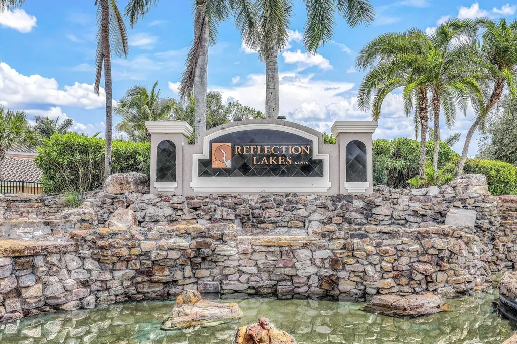 14531 Manchester Naples FL 34114