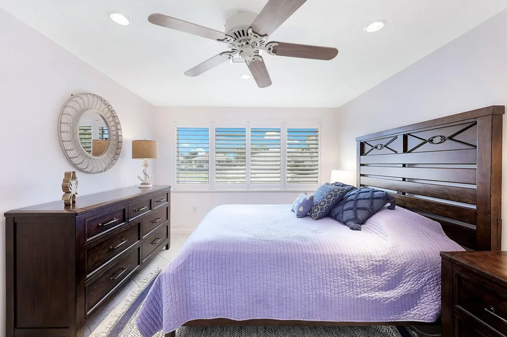 1709 Wavecrest Court Marco Island FL 34145