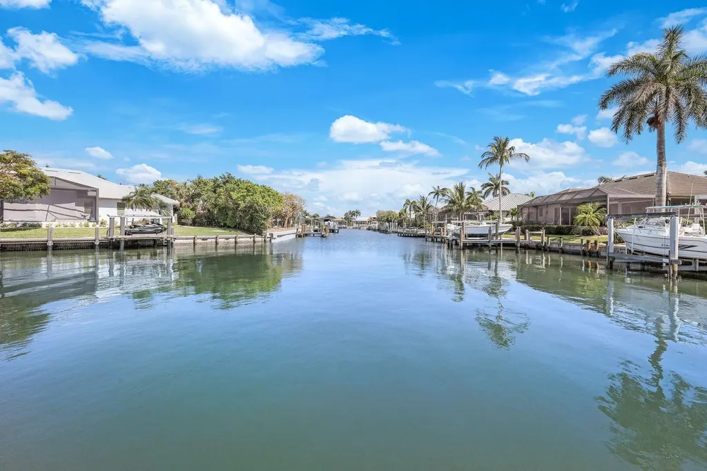 1709 Wavecrest Court Marco Island FL 34145