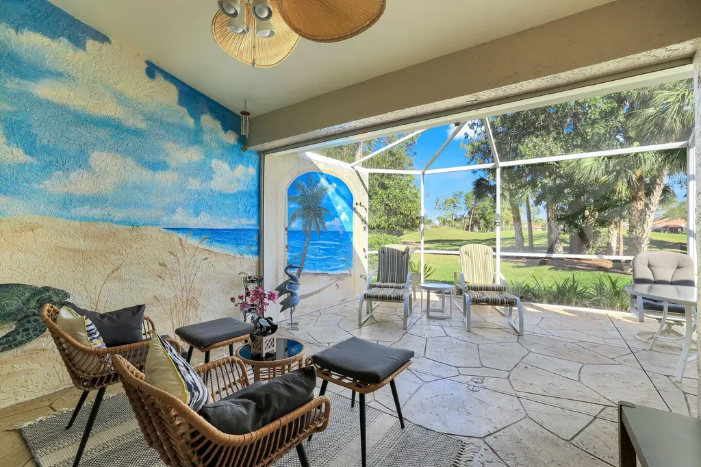 914 Augusta Naples FL 34113