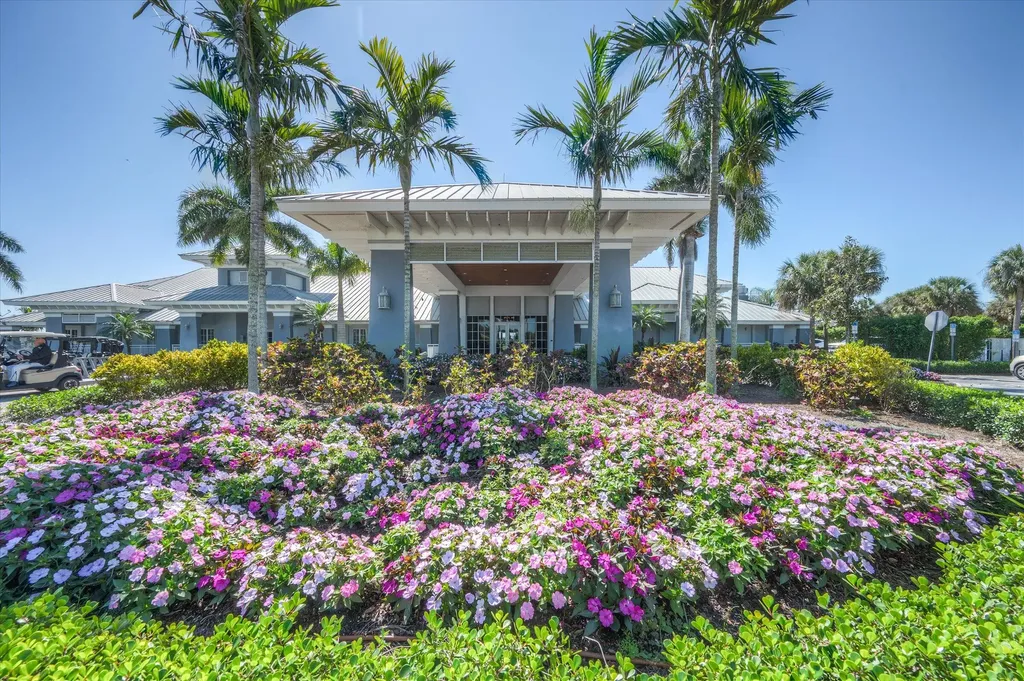 18024 Greenwood Drive Naples FL 34114