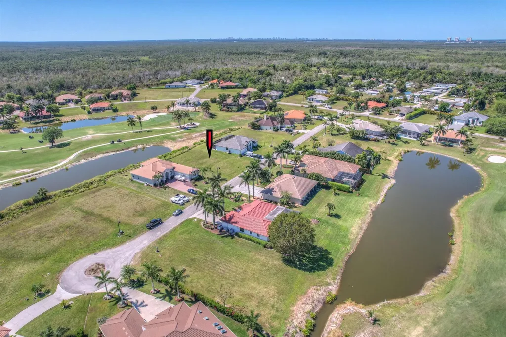 18024 Greenwood Drive Naples FL 34114