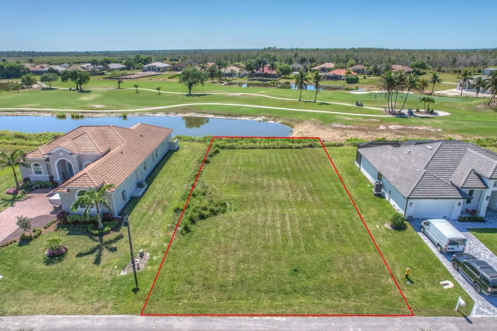 18024 Greenwood Drive Naples FL 34114