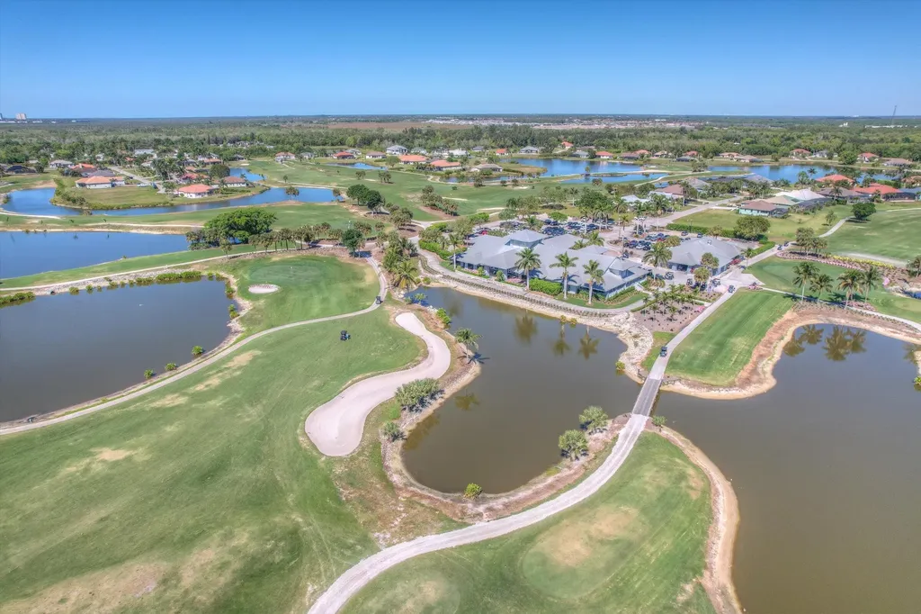 18024 Greenwood Drive Naples FL 34114