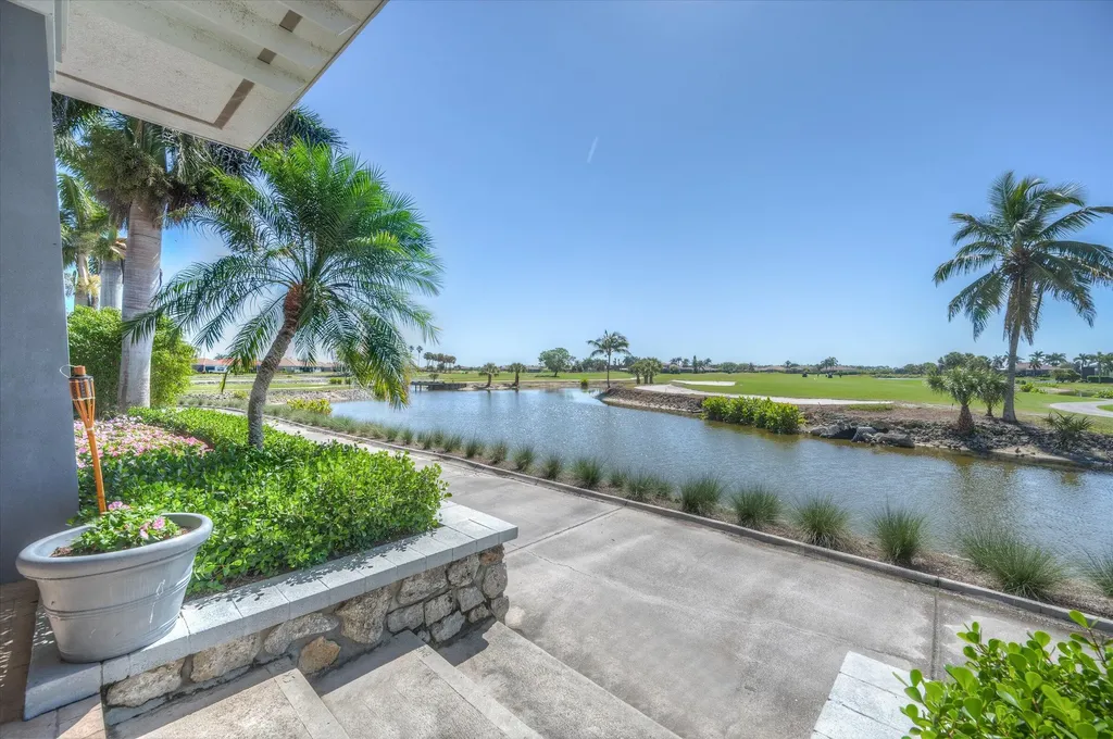 18024 Greenwood Drive Naples FL 34114