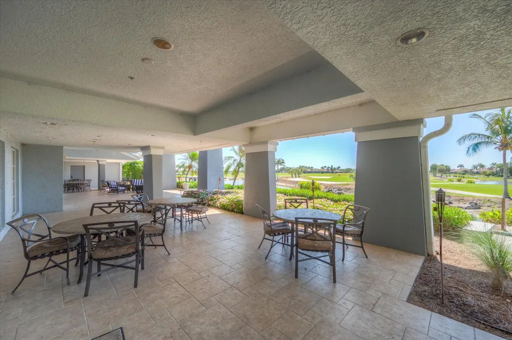 18024 Greenwood Drive Naples FL 34114