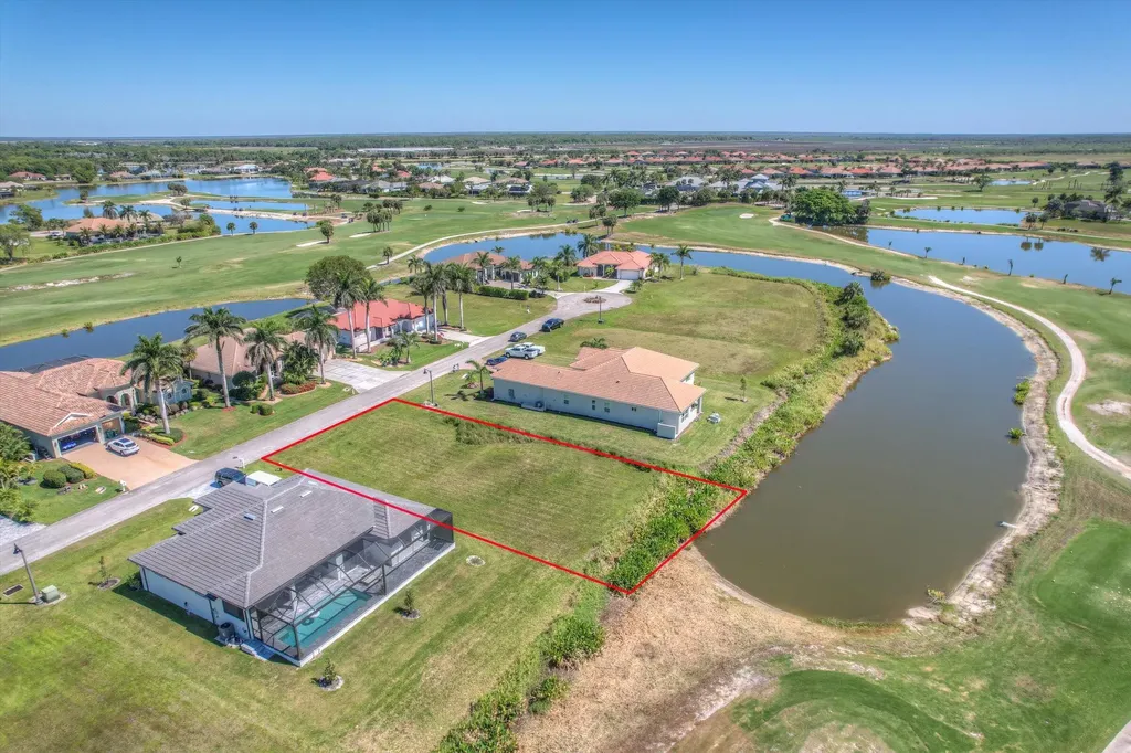 18024 Greenwood Drive Naples FL 34114